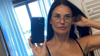 Photo of Demi Moore okinula vrući selfie u donjem rublju: Od prizora klecaju koljena, samo što je glumicu teško prepoznati